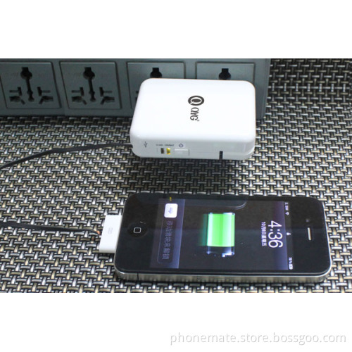 Branded 1400mAh charging digital power pack for mobile phone, MP3 and MP4